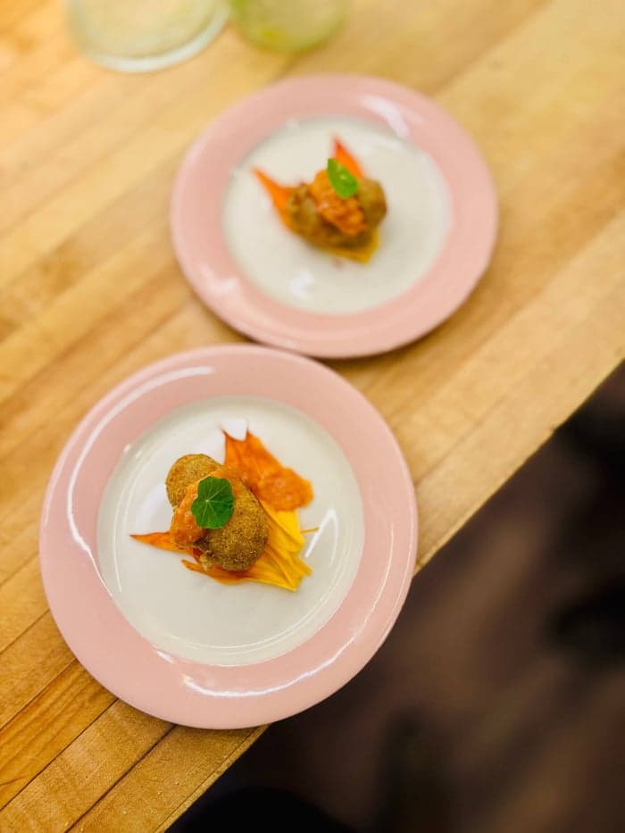 Piggy Plates image 2