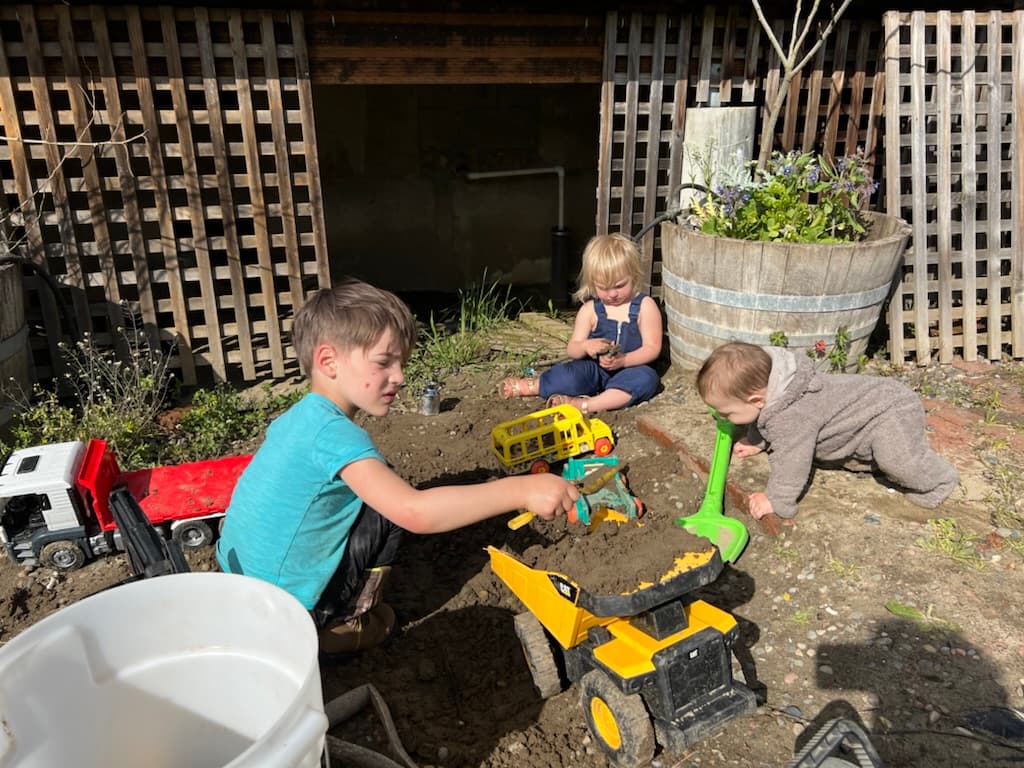 Campfire on the Creek image 3