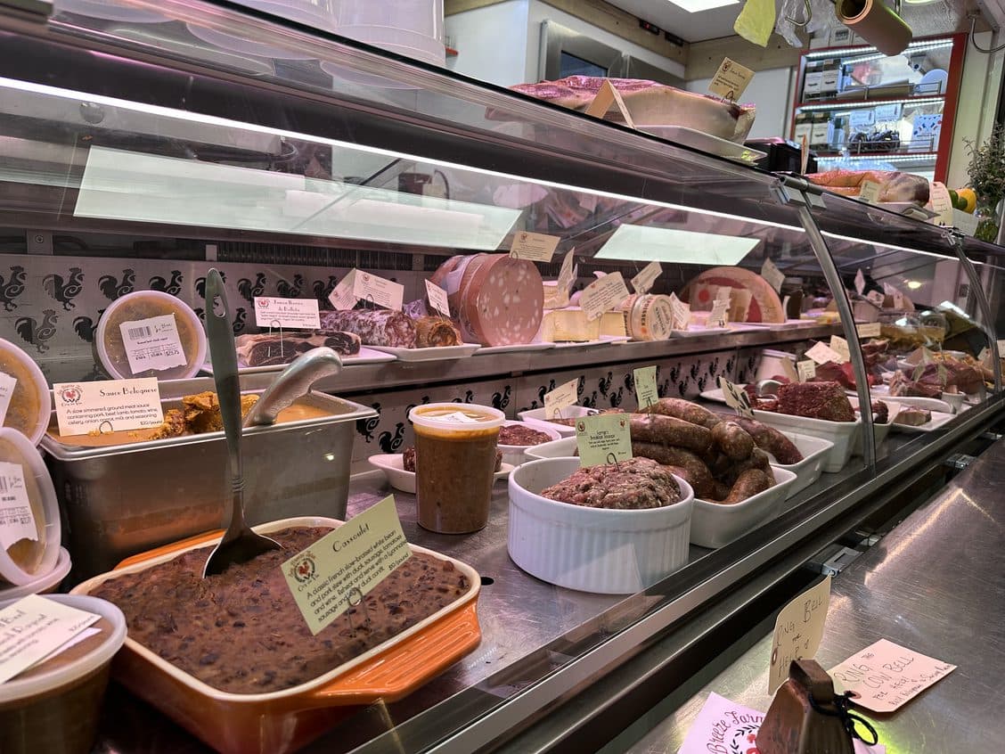 Expecting a Baby, Expecting a Restaurant image 2