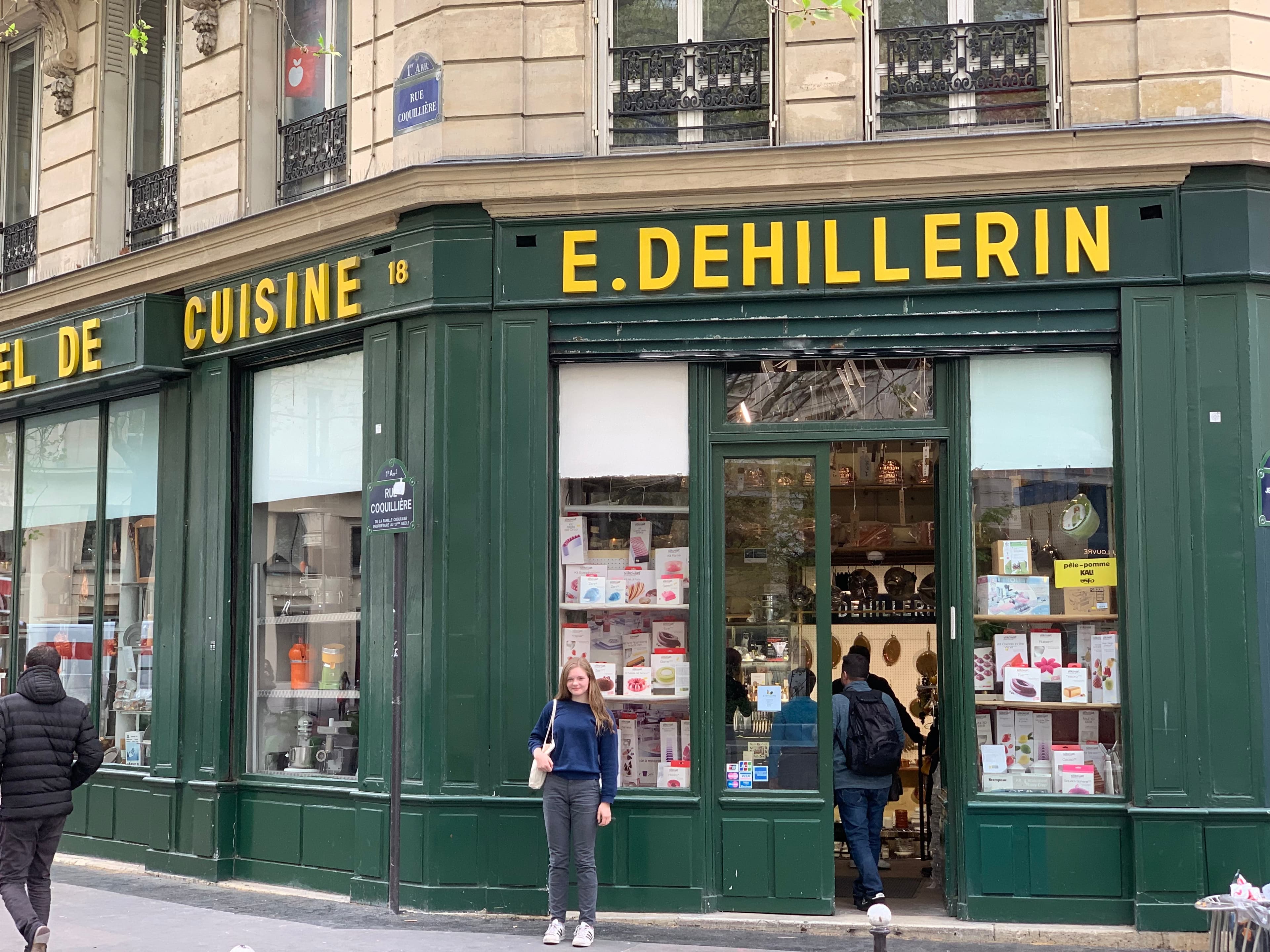 Moulin Nostalgia image 3